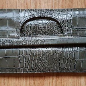DANIER Leather purse/clutch, as new!